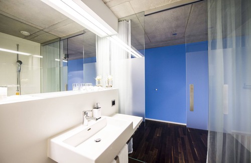Rotkreuz Hotel | Hotel APART Welcoming I Urban Feel I Design