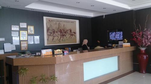 Victoria Hotel | Hotel & Apartment Ambassador 3