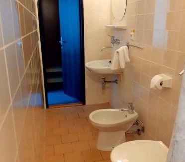 Valasske Mezirici Hotel | Hotel Apollo