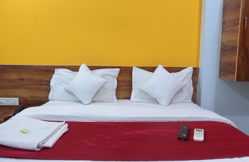 Ahmedabad Hotel | HOTEL APOLLO