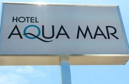 Roseville - Fleet Ridge Hotel | Hotel Aqua Mar