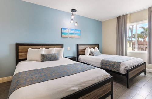 Roseville - Fleet Ridge Hotel | Hotel Aqua Mar