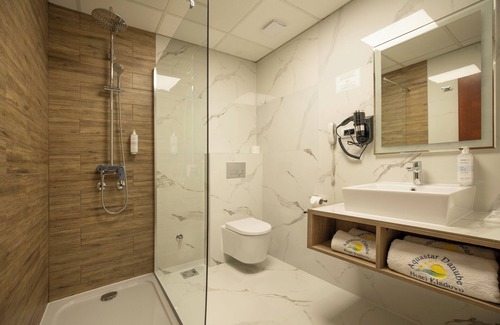Kladovo Hotel | Hotel Aquastar Danube