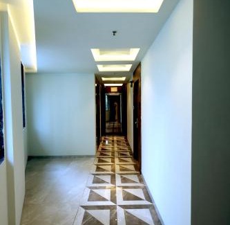 Mira Road East Hotel | Hotel AR Inn