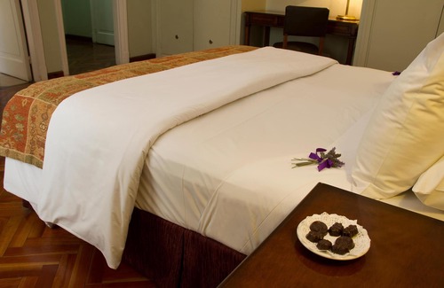 San Nicolas de los Arroyos Hotel | Hotel Colonial San Nicolás