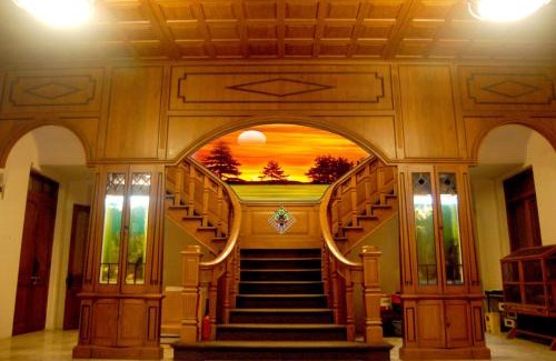Jamnagar Hotel | Hotel Aram