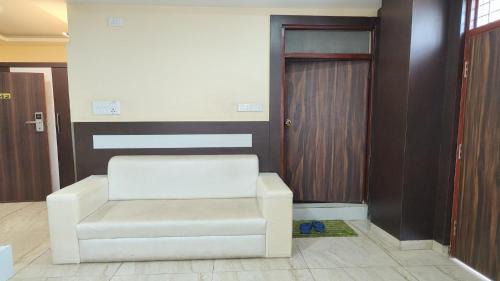 Khandbari Hotel | Hotel Arati