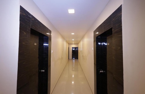 Taloja Hotel | Hotel Aravi Inn