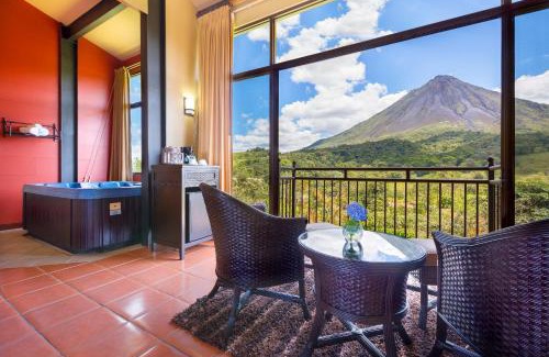 Arenal Hot Springs Hotel | Hotel Arenal Kioro Suites & Spa