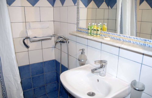 Vathi Hotel | Hotel Aria