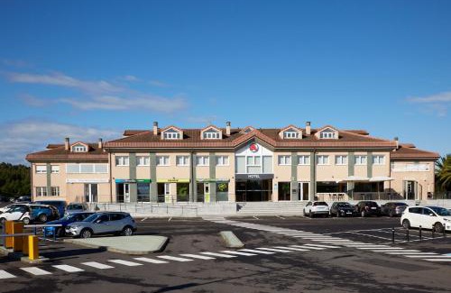 El Monte Hotel | Hotel Arias Aeropuerto