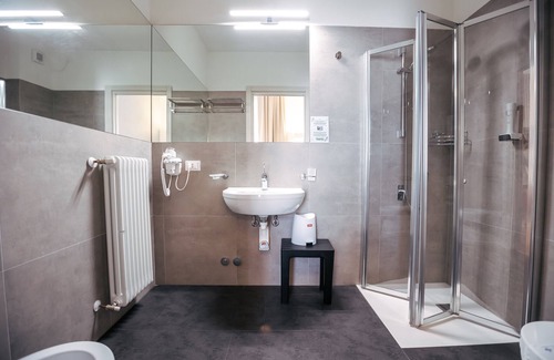 Peschiera del Garda City Centre Hotel | Hotel Arilica