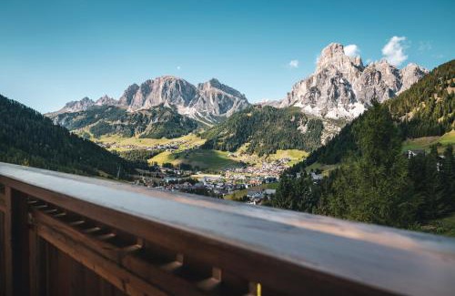 Corvara in Badia Hotel | Hotel Arlara