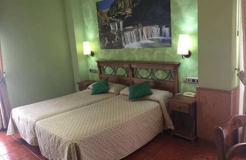 Escalona Hotel | Hotel Arnal