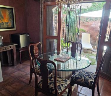 Colima Hotel | Hotel Art Gallery Casona de los Milagros