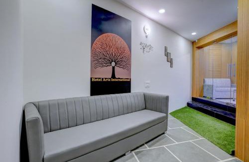 Santacruz West House | Hotel Arts International
