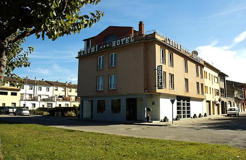 Santa Eugenia de Berga Hotel | Hotel Arumí
