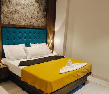 Badlapur Hotel | Hotel Ashraya