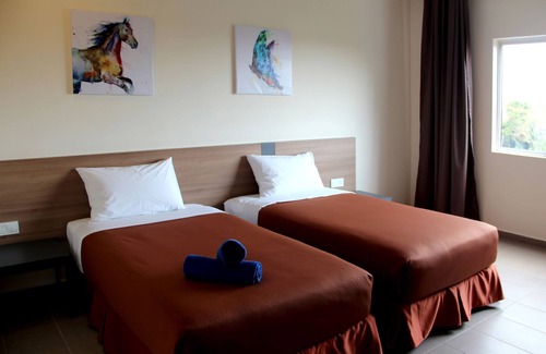 Kampung Lubok Peringgi Hotel | Hotel ASRC