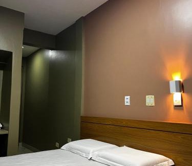 Zona 01 Hotel | Hotel Astória Maringá