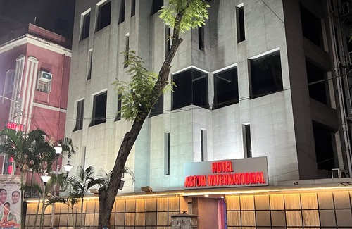 Bhowanipore Hotel | Hotel Aston International
