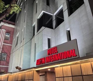 Bhowanipore Hotel | Hotel Aston International