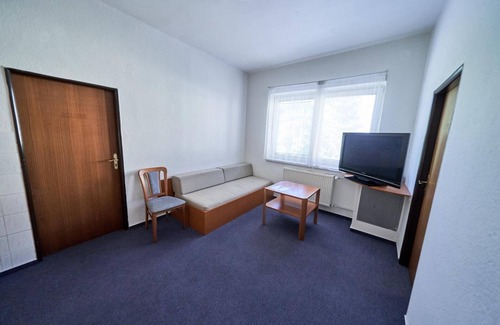 Strasnice Hotel | Hotel Astra