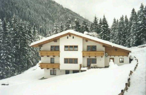 Volderau Hotel | Hotel ∙ 1 guest