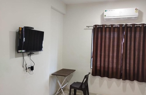 Indapur Hotel | Hotel Atithi Executive By WB Inn