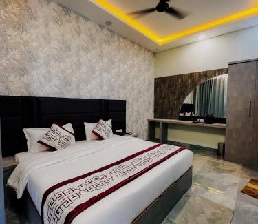 Etawah Hotel | Hotel Atithi Food Village