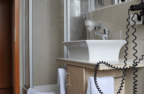 Freiimfelde - Kanenaer Weg Hotel | Hotel Atlas Halle