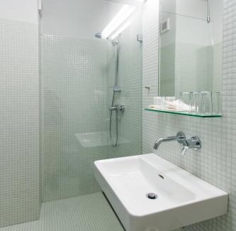 Trebic Hotel | Hotel Atom Třebíč