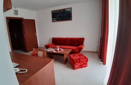Nitra Hotel | Hotel Auto Jas