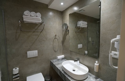 Prizren Hotel | Hotel Avdissons