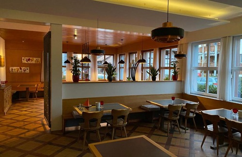 Niederscherli Hotel | Hotel Bären Niederscherli