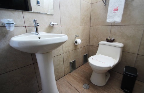 Tumbes Hotel | Hotel B'liam