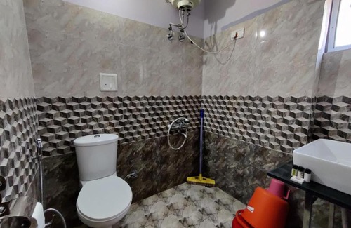 Chachian Bed & Breakfast | Hotel Bagora Heights