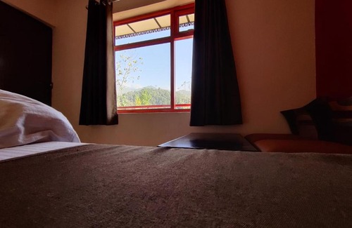 Chachian Bed & Breakfast | Hotel Bagora Heights