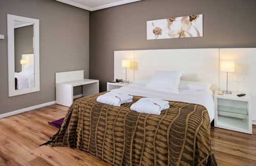 Alhama de Aragon Hotel | Hotel Balneario Alhama de Aragon