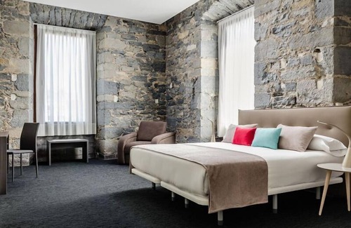 Orduna Hotel | Hotel Balneario Orduña Plaza