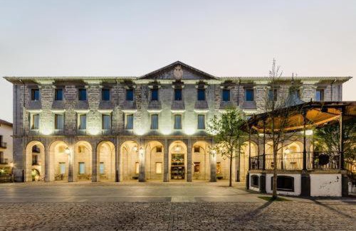 Orduna Hotel | Hotel Balneario Orduña Plaza