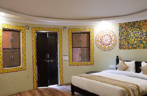 Varanasi Hotel | Hotel Banaras kila