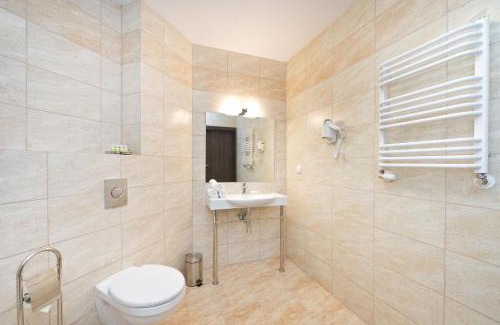 Pszczolki Hotel | Hotel Bartnik