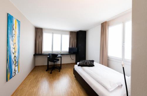 Rotkreuz Hotel | Hotel Bauernhof - Self Check-In Hotel