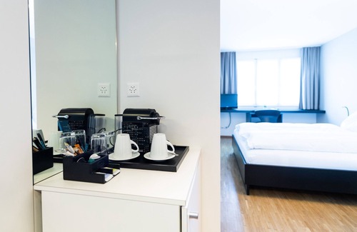 Rotkreuz Hotel | Hotel Bauernhof - Self Check-In Hotel
