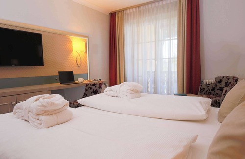 Miesbach Hotel | Hotel Bayerischer Hof Miesbach, BW Premier Collection