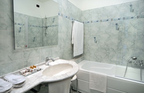 Sanremo Centre Hotel | Hotel Belle Epoque