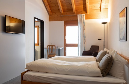 San Bernardino Hotel | Hotel Bellevue