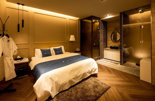 Chuncheon Hotel | Hotel Bentley