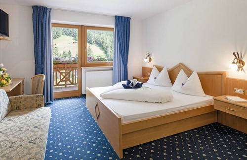 Brennero Hotel | Hotel Bergkristall
